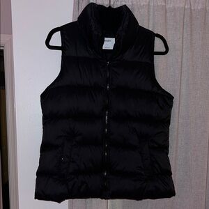 Old Navy Black Puffer Vest